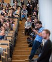 Det store søauditorium var ramme om Health-ph.d.-studerendes årlige festdag. Fra morgenstund var det fyldt op. Foto: Lars Kruse, AU Kommunikation.