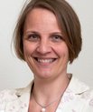 Cecilie Siggaard Jørgensen og Jane Hvarregaard Christensen er to af forskerne bag undersøgelsen, som har fundet frem til genetiske varianter, der øger risikoen for sengevædning.